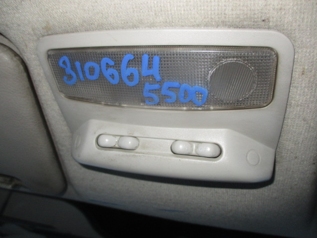 Плафон / подсветка салона передняя
 Fiat
 Albea
 2010 г.в.,
                                 двигатель: 1,4 бензин;