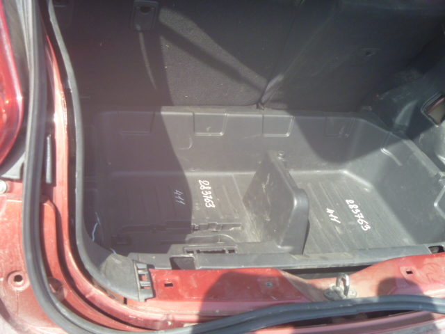 Ящик под инструменты багажного отсека / Бардачок Nissan
 Juke
 2012 г.в.,
                                кузов: YF15; 